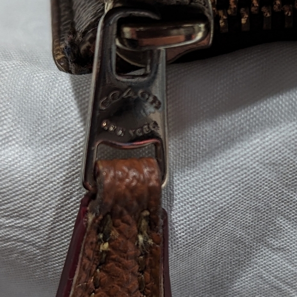 Vintage Coach Slim Envelope Wallet - Picture 6 of 14